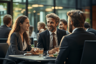 Stratégies efficaces pour recruter des cadres en relation client